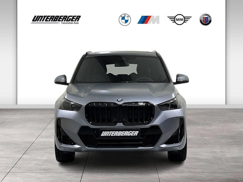 Neu BMW X1 M Sport 218 PS (160 kW) 2025 Grau SUV