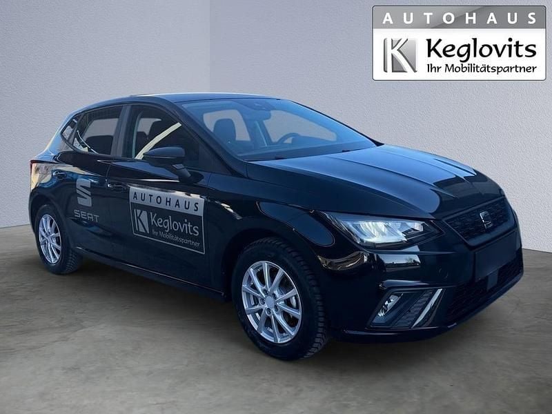 Neu Seat Ibiza Reference 95 PS (69 kW) 2025 Schwarz  metallic Kleinwagen