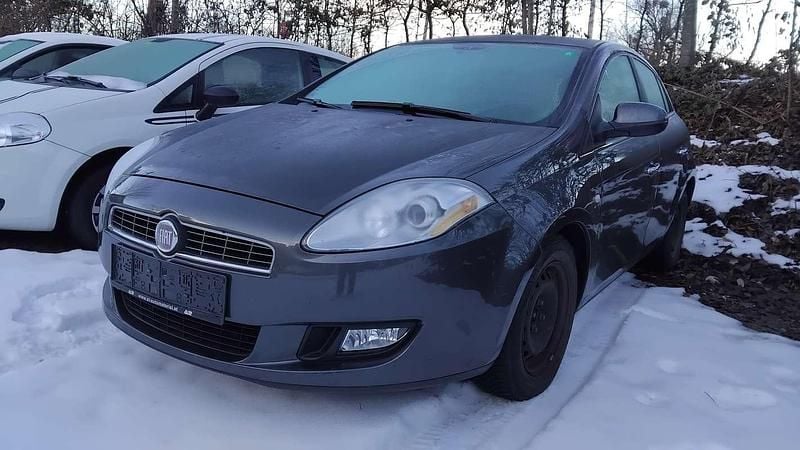Gebraucht Fiat Bravo Dynamic 120 PS (88 kW) 2008 Grau Kleinwagen