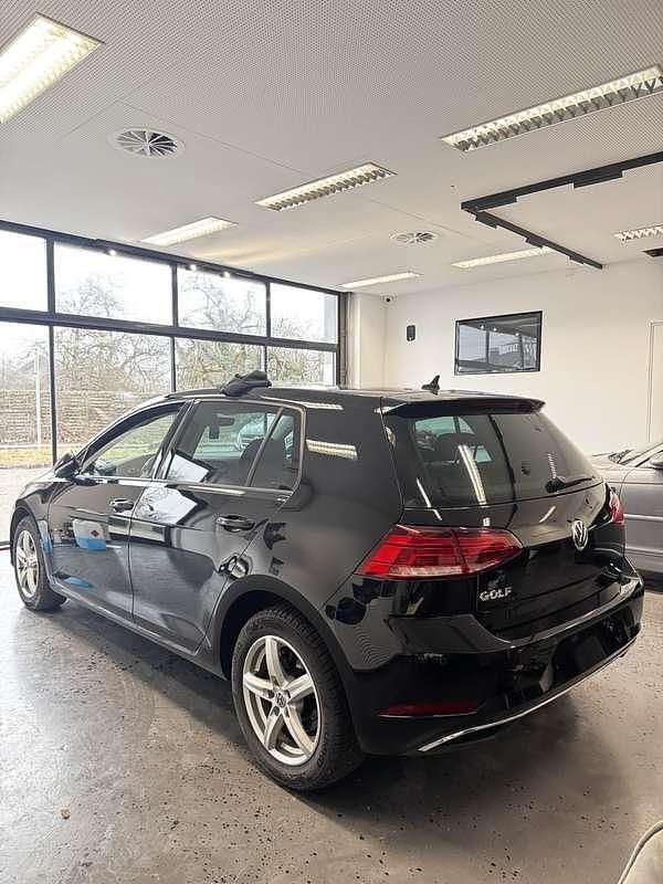 Gebraucht VW Golf VII 116 PS (85 kW) 2019 Limousine