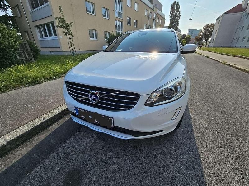 Gebraucht 2014 Volvo XC60 Summum SUV | € 13.500 (Fairer Preis) - Bild 1/4