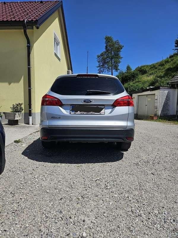 Gebraucht Ford Focus Trend 120 PS (88 kW) 2015 Kombi
