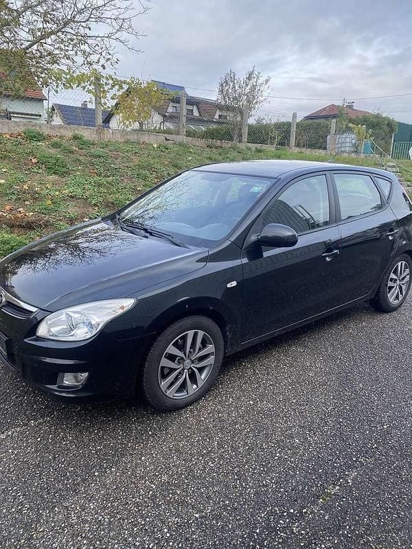 Gebraucht Hyundai i30 Classic 116 PS (85 kW) 2007 Limousine