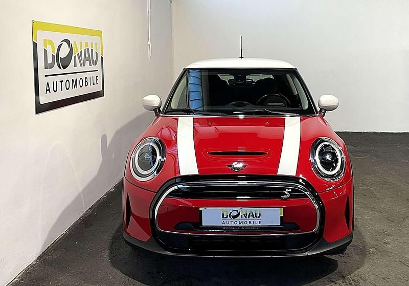 Gebraucht Mini Cooper SE 135 kW (184 PS) 2022 Rot Kleinwagen