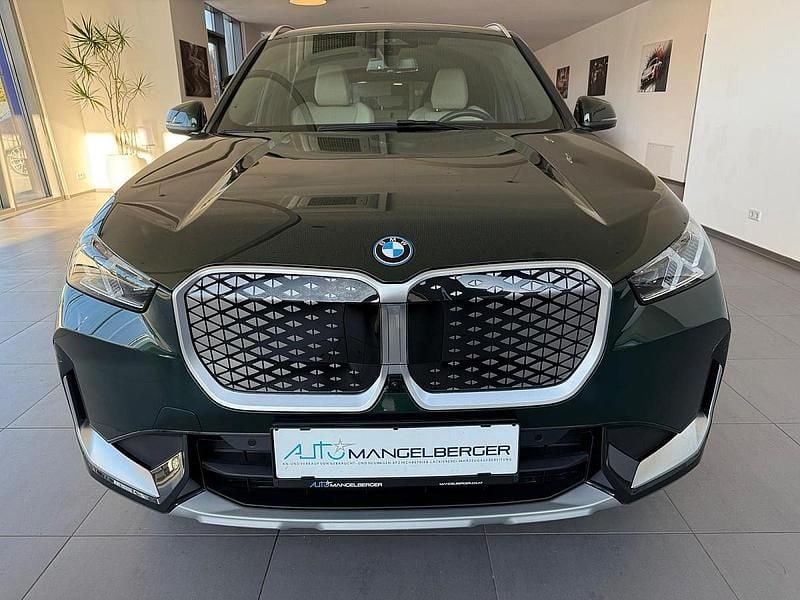 Gebraucht BMW iX1 Performance 150 kW (204 PS) 2024 Sanremo green metallic SUV