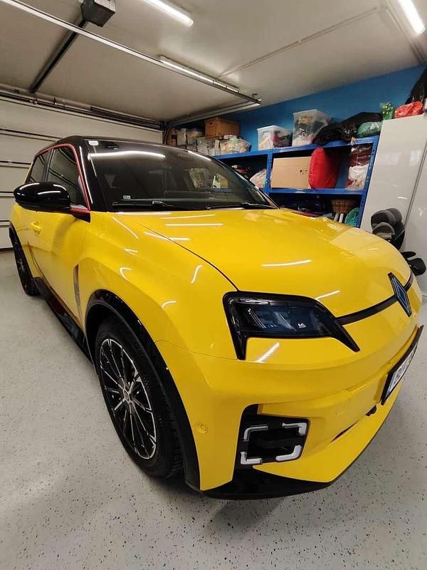 Gebraucht Renault R5 Iconic 110 kW (150 PS) 2024 Gelb Kleinwagen