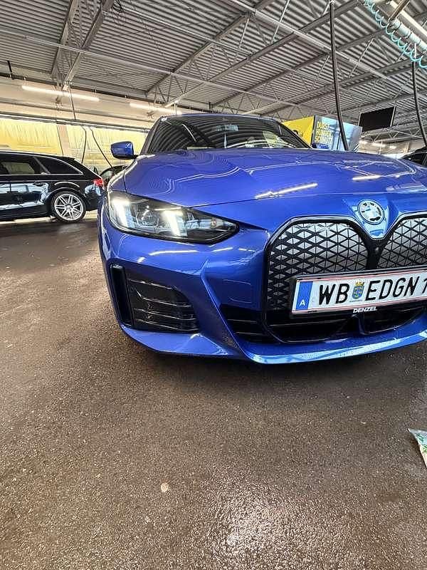 Gebraucht BMW i4 210 kW (286 PS) 2024 Blau Limousine