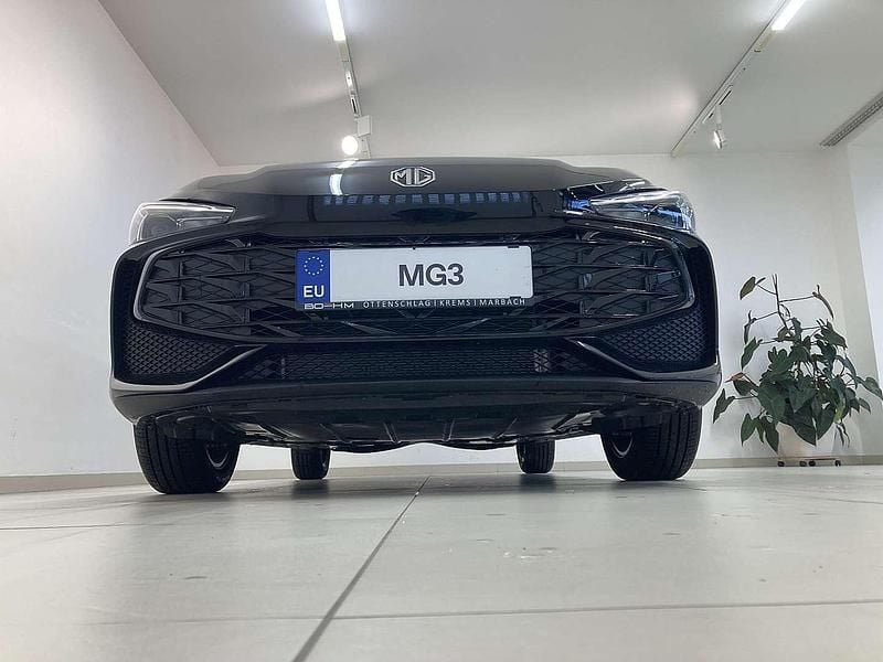 Neu MG MG3 Comfort 116 PS (85 kW) 2025 Schwarz Kleinwagen