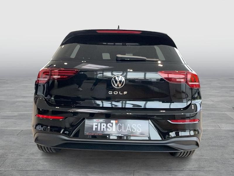 Neu VW Golf VIII 115 PS (84 kW) 2025 Schwarz  metallic Limousine