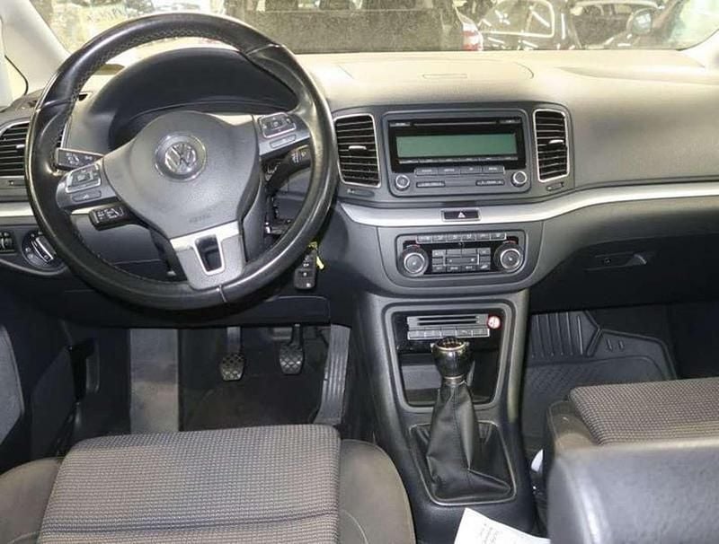 Gebraucht VW Sharan Comfortline 140 PS (102 kW) 2010 Silber Van / Kleinbus