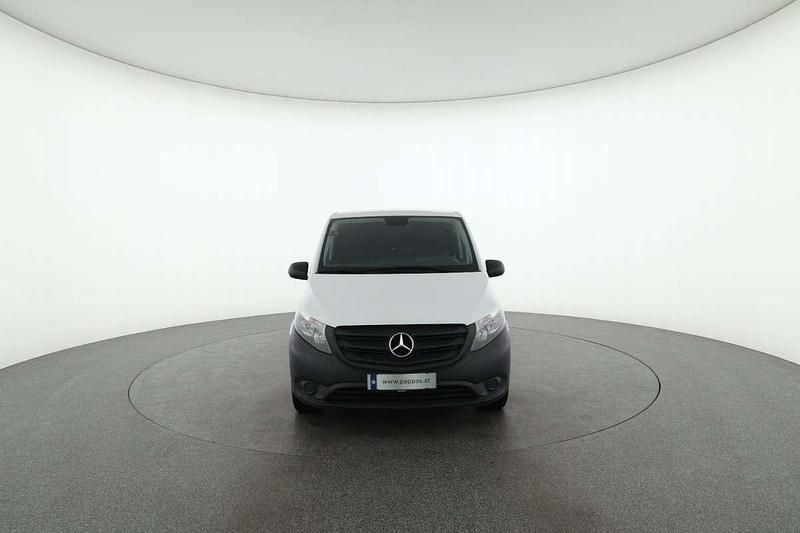Gebraucht Mercedes Vito 163 PS (119 kW) 2021 Weiß Van