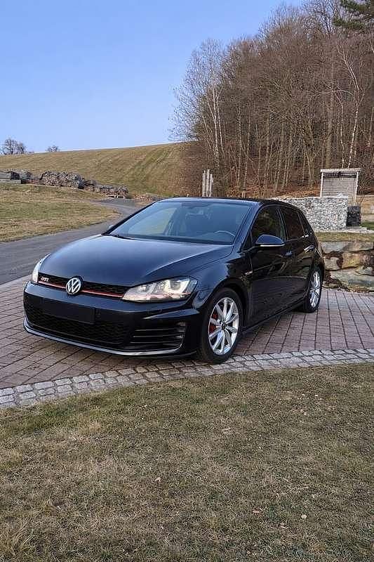 Gebraucht VW Golf VII GTI 230 PS (169 kW) 2015 Limousine