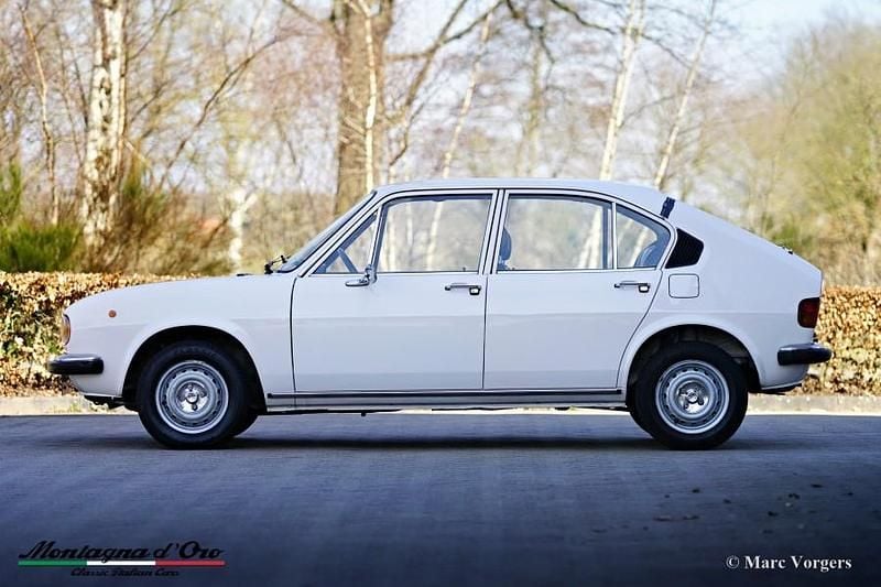 Gebraucht Alfa Romeo Alfasud Super 63 PS (46 kW) 1979 Weiß Limousine
