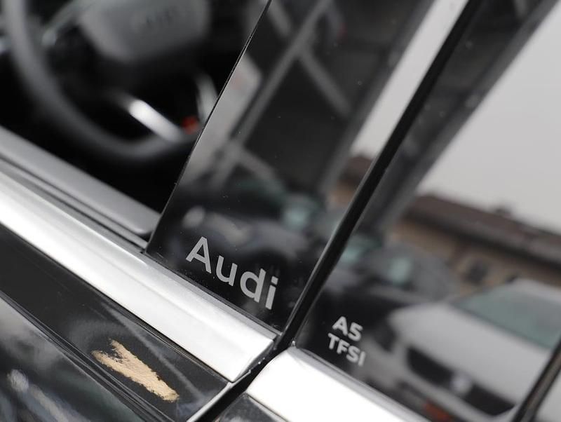 Neu Audi A5 150 PS (110 kW) 2026 Schwarz  metallicperleffektno Limousine