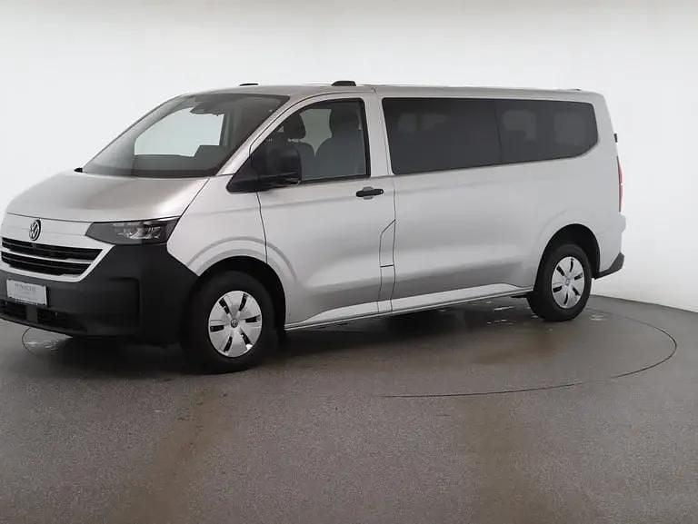 Dunkelgrau metallic Gebraucht 2025 VW Caravelle Van / Kleinbus | € 71.490 (Fairer Preis) - Bild 1/4