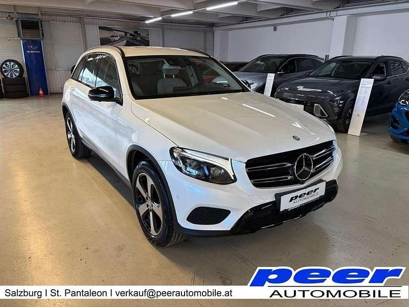Gebraucht Mercedes GLC250 Exclusive 204 PS (150 kW) 2016 Weiß SUV