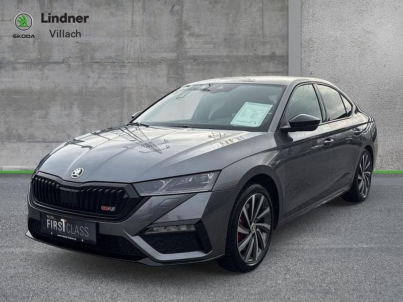 Mittelgrau metallic Gebraucht 2023 Skoda Octavia RS | € 33.900 (Fairer Preis) - Bild 1/4