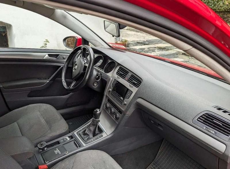 Gebraucht VW Golf VII 90 PS (66 kW) 2015 Kombi