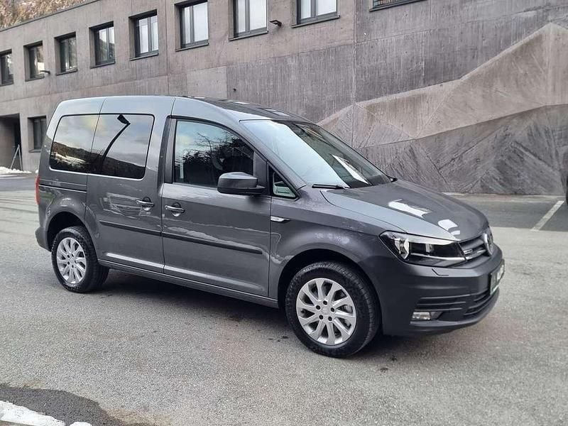 Gebraucht VW Caddy 122 PS (89 kW) 2015 Grau Van / Kleinbus