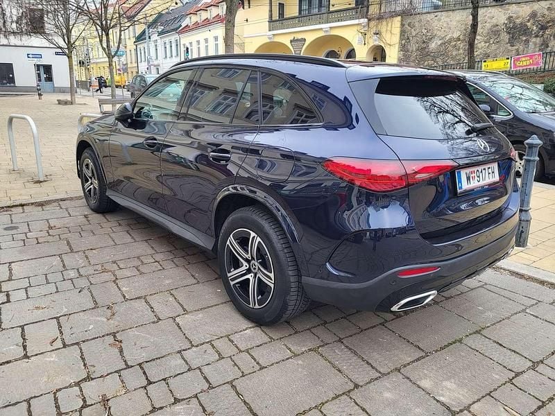 Gebraucht Mercedes GLC300e Edition 333 PS (244 kW) 2024 SUV