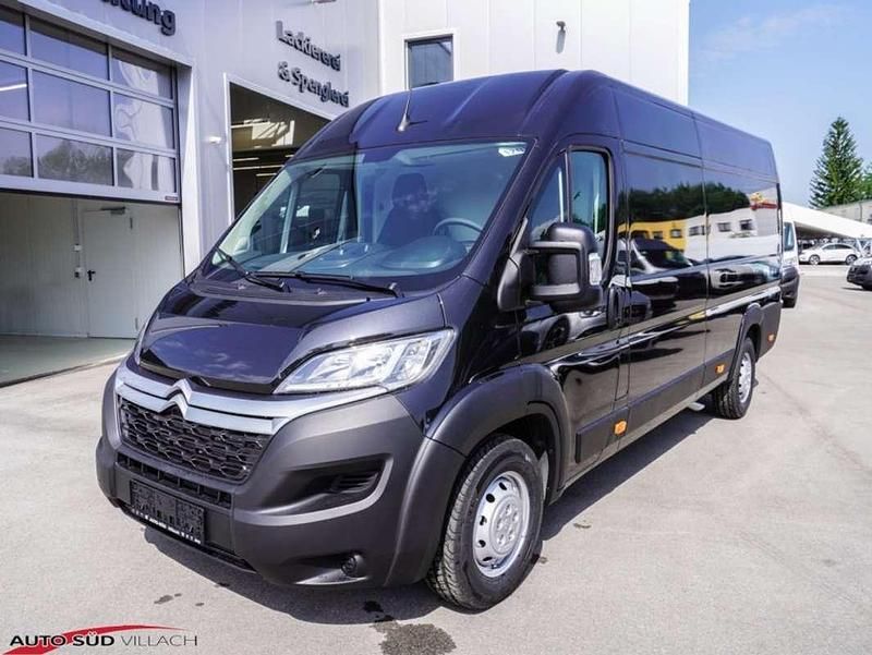 Grau Gebraucht 2024 Citroën Jumper Van / Kleinbus | € 39.690 (Fairer Preis) - Bild 1/4