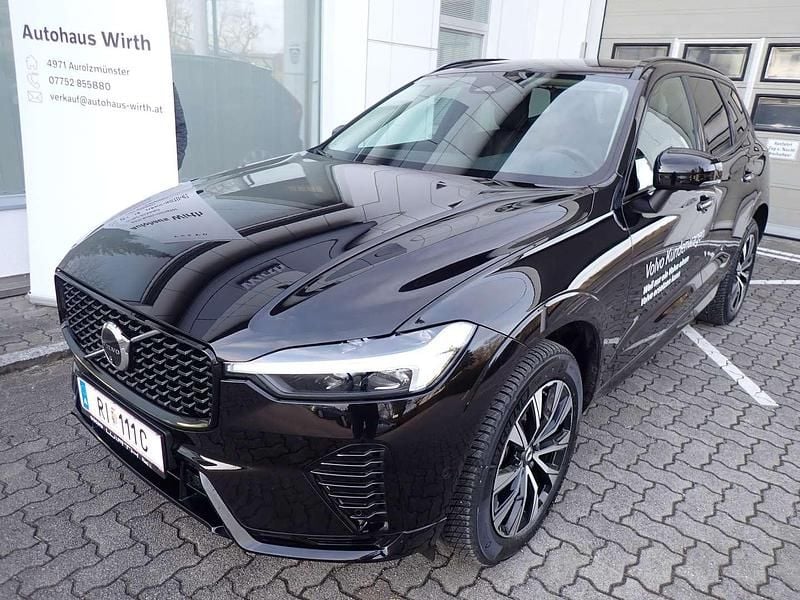 Gebraucht Volvo XC60 Plus 250 PS (183 kW) 2025 Schwarz SUV