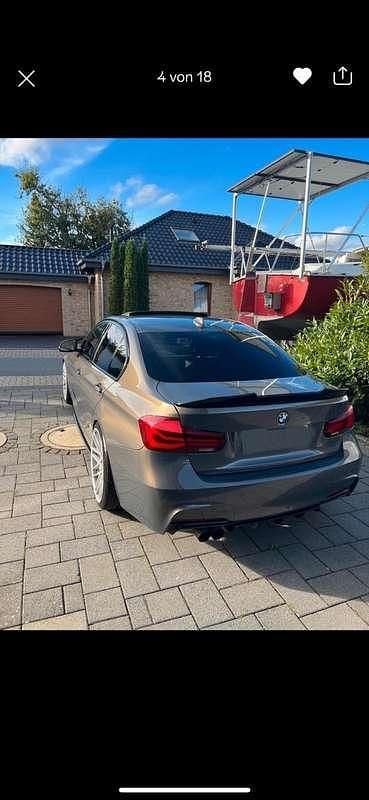 Gebraucht BMW 325 Sport Line 224 PS (164 kW) 2016 Limousine
