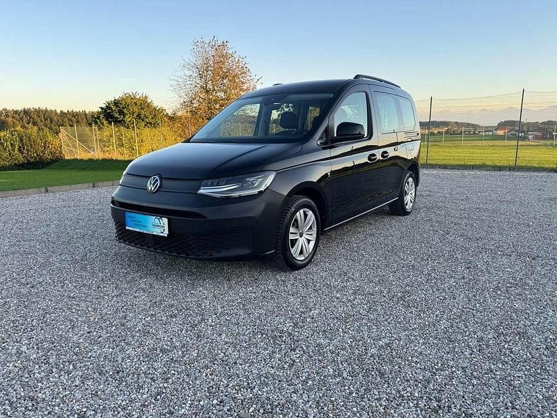 Schwarz Gebraucht 2023 VW Caddy Van / Kleinbus | € 33.650 (Teuer) - Bild 1/4