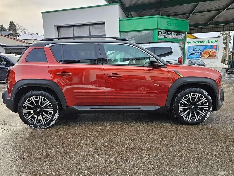 Neu Renault R4 Iconic 150 PS (110 kW) 2025 Braun Limousine