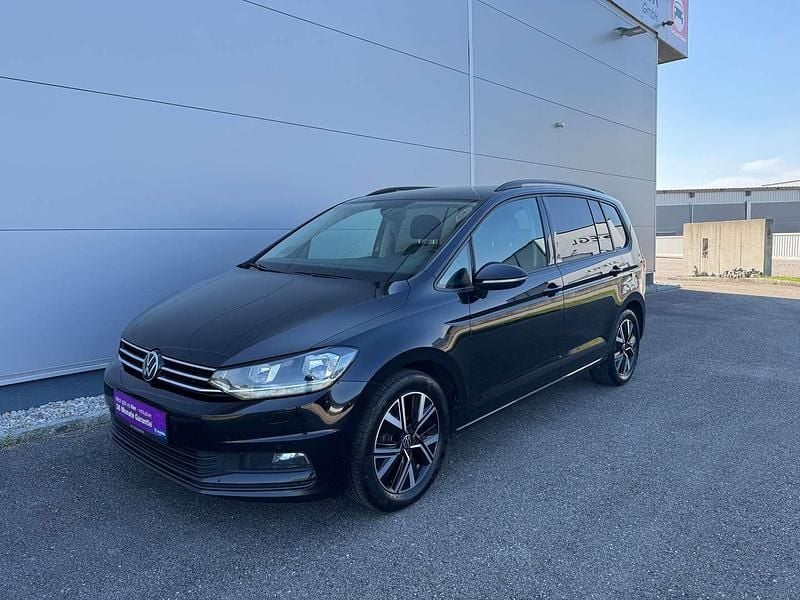 Gebraucht VW Touran Comfortline 116 PS (85 kW) 2020 Schwarz Van / Kleinbus