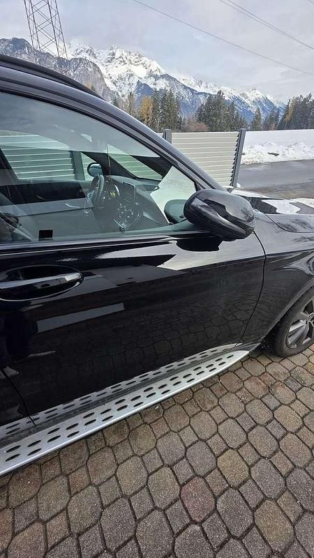 Gebraucht Mercedes GLC220 170 PS (125 kW) 2018 Schwarz SUV