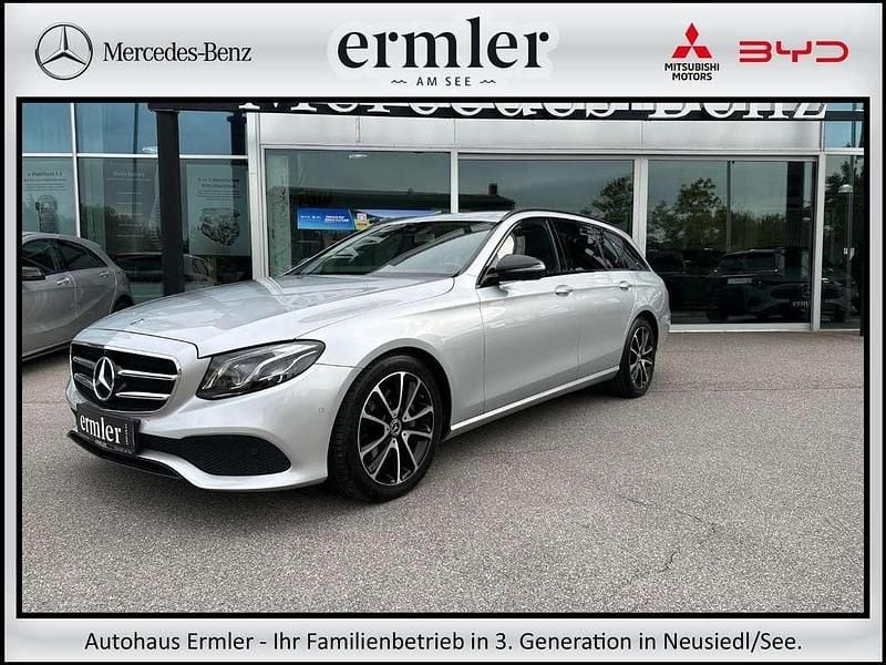 Gebraucht Mercedes E220 Avantgarde 194 PS (142 kW) 2019 Silber Kombi
