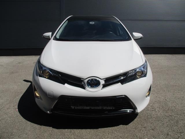 486 Gebrauchte Toyota Auris Gebrauchtwagen Autouncle 1 4 Gebraucht Toyota Auris 8 Vvt I Hybrid Lounge