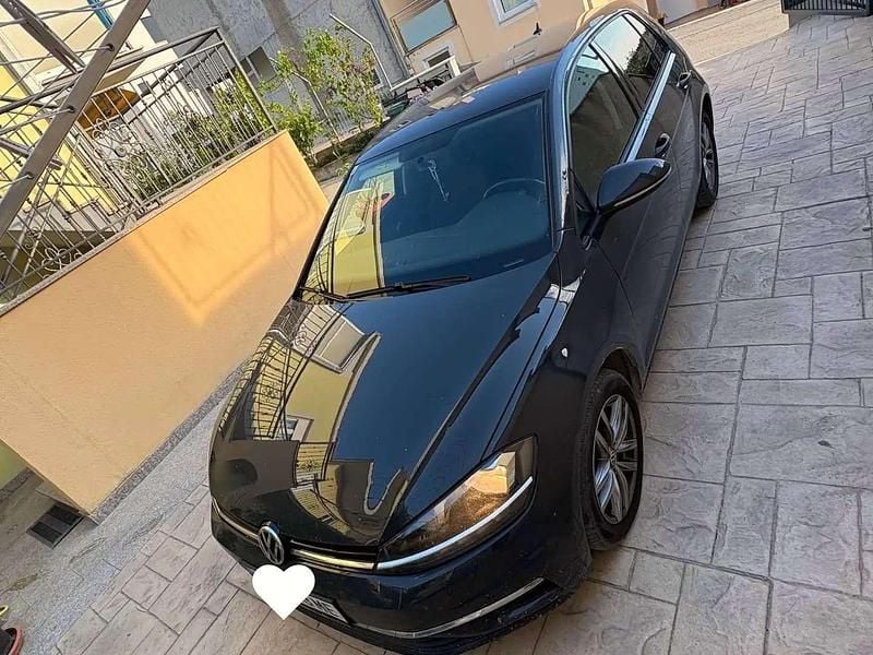 Gebraucht VW Golf VII Highline 150 PS (110 kW) 2018 Limousine