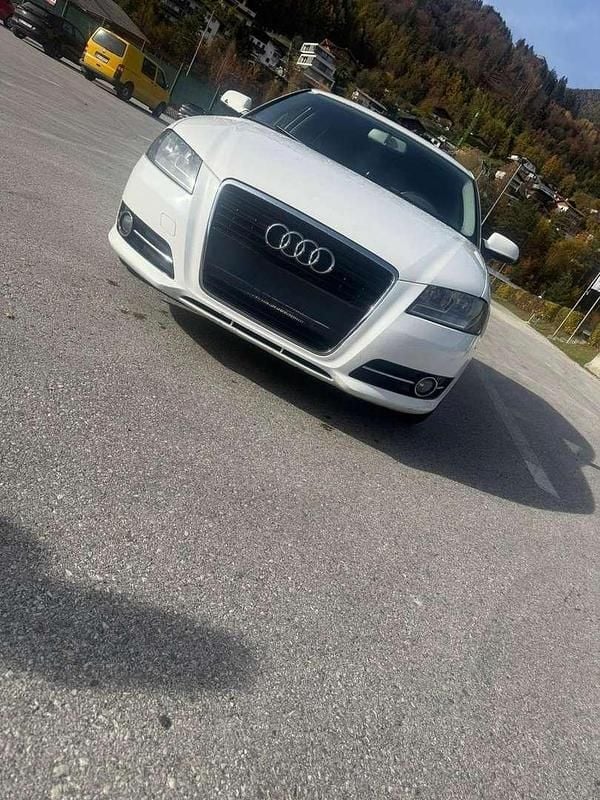 Gebraucht Audi A3 Ambiente 90 PS (66 kW) 2012 Limousine