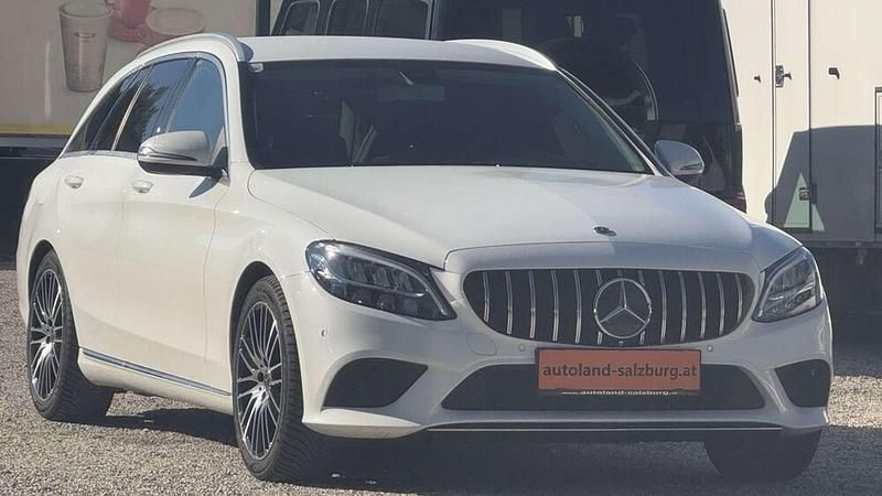Weiß Gebraucht 2019 Mercedes C200 Advantage Kombi | € 22.900 (Fairer Preis) - Bild 1/3