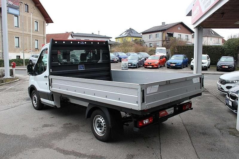 Gebraucht Ford Transit 105 PS (77 kW) 2021 Weiß Van