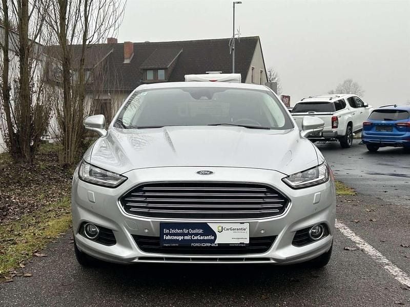 Gebraucht Ford Mondeo Titanium 120 PS (88 kW) 2018 Silber Limousine