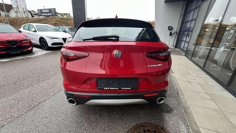 Gebraucht Alfa Romeo Stelvio Super 150 PS (110 kW) 2018 Rot SUV