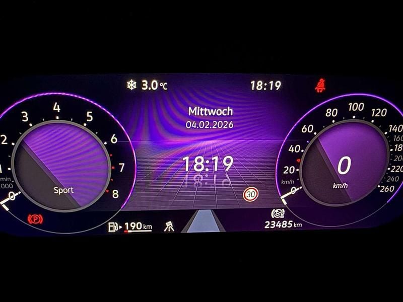 Gebraucht VW Golf VIII R-line 131 PS (96 kW) 2023 Weiß Limousine