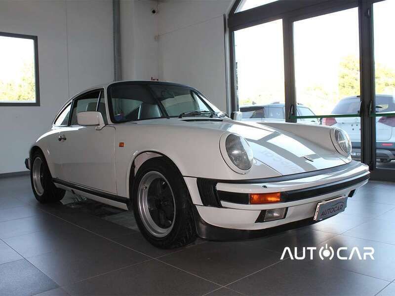 Weiß Gebraucht 1986 Porsche 911 Carrera Coupé | € 85.000 - Bild 1/4