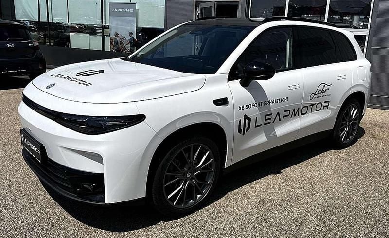 Gebraucht Leapmotor C10 160 kW (218 PS) 2025 Weiß SUV