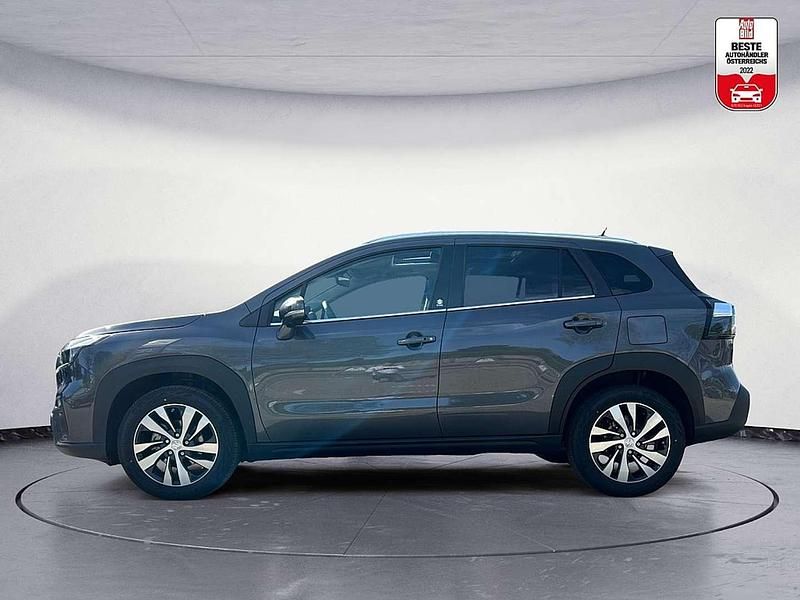 Neu Suzuki SX4 S-Cross 129 PS (94 kW) 2025 Grau SUV