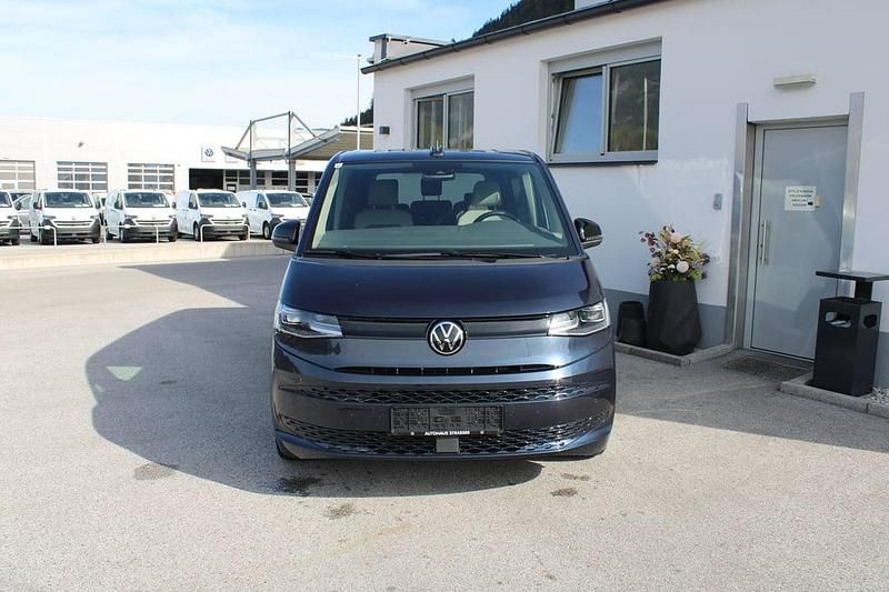 Gebraucht VW Multivan Business 245 PS (180 kW) 2025 Mittelblau  metallic Van