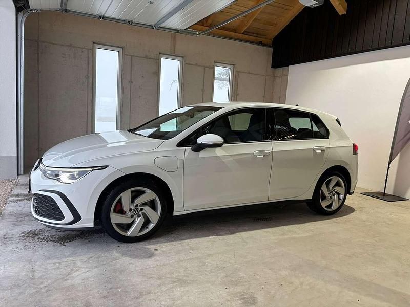 Gebraucht VW Golf VIII GTE 150 PS (110 kW) 2021 Weiß Kleinwagen
