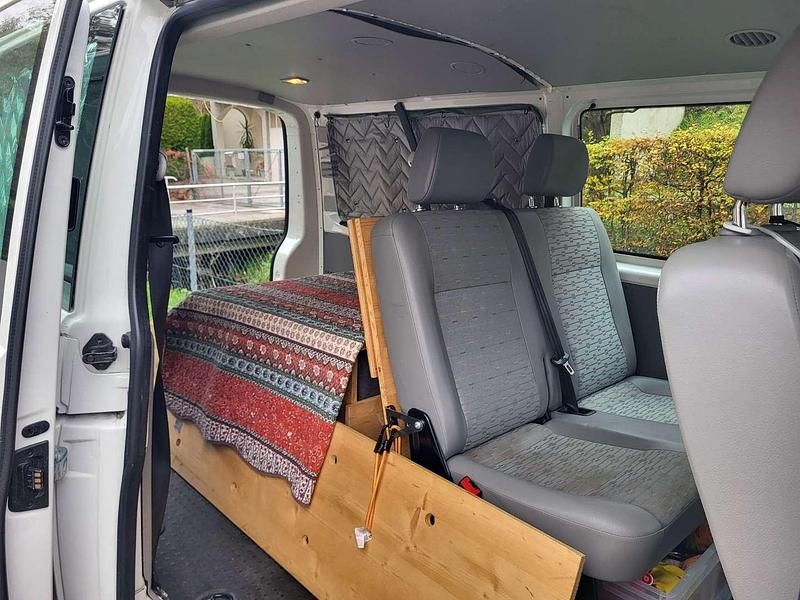 Gebraucht VW Transporter 102 PS (75 kW) 2012 Weiß Van