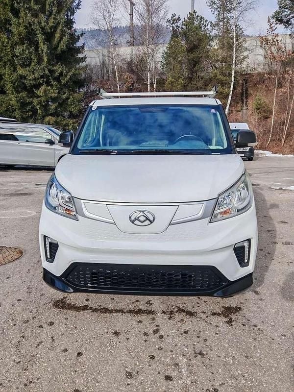 Weiß Gebraucht 2022 Maxus eDeliver 3 Van | € 11.990 - Bild 1/4