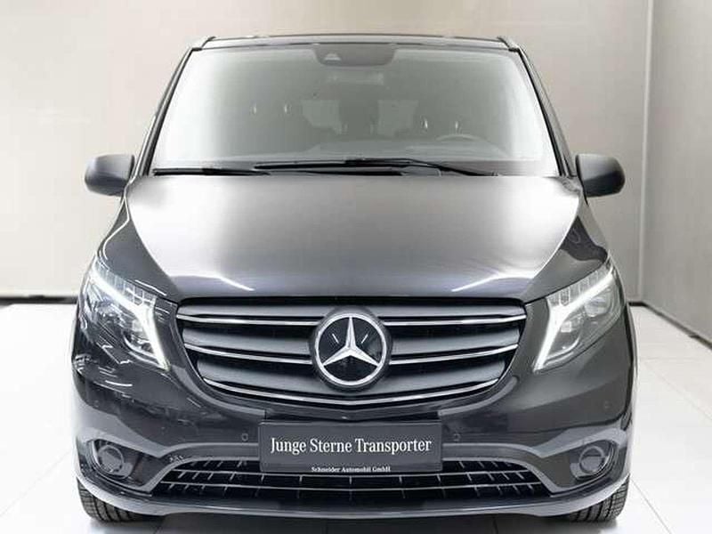 Gebraucht Mercedes Vito 163 PS (119 kW) 2023 Grau Van
