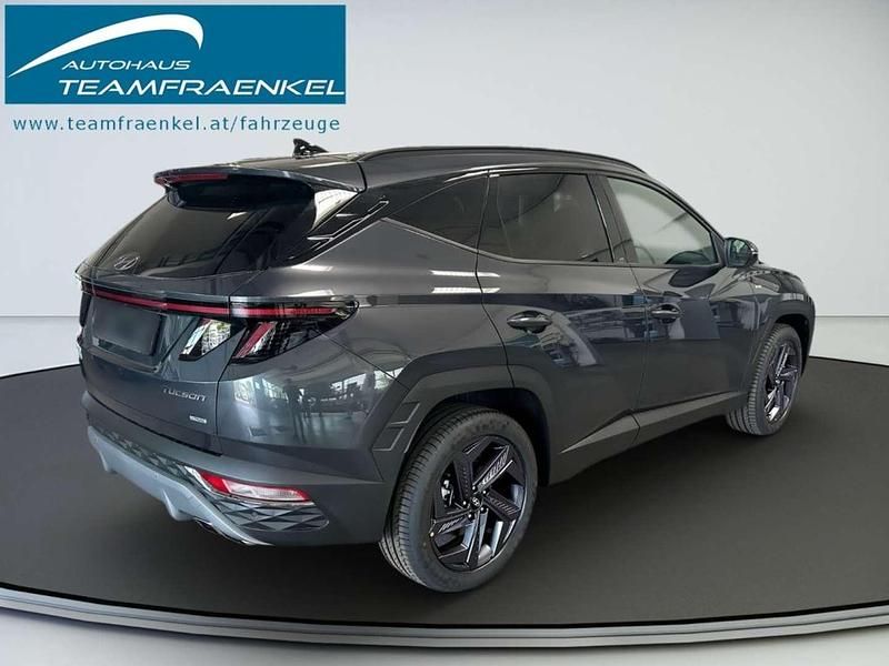 Gebraucht Hyundai Tucson Trend 136 PS (100 kW) 2023 Schwarz SUV
