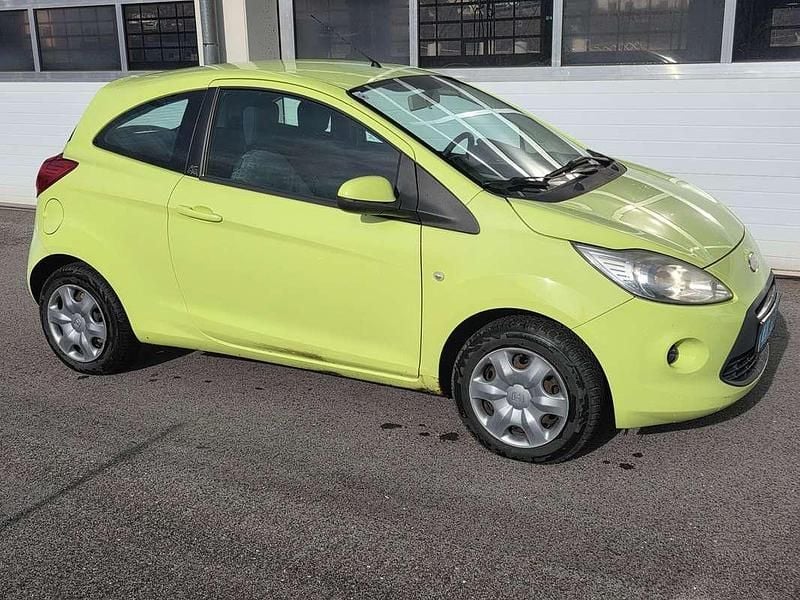 Gebraucht Ford Ka Ambiente 69 PS (50 kW) 2009 Gelb Kleinwagen